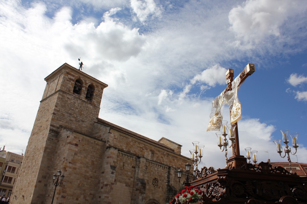 PROCESIÓN